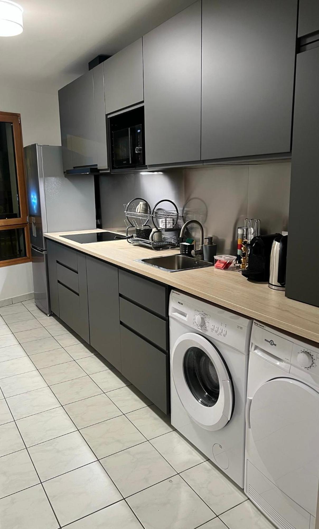 Paris-Montrouge Magnifique Appartement 3 Pieces De 75M2 Avec Parking - Tres Cosy Pour 1 - 8 Personnes Refait A Neuf -Entire Apartment Luxurious And Warm -Montrouge Paris 14Eme - Proche Aeroport Orly Parc Expositions Porte De Versailles Free Wifi Grat Exterior foto